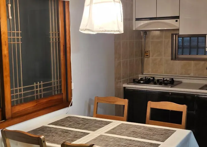 Station - Private House With 2 Bedrooms 中文 日本語応対 외국인전용 4* Ciudad Metropolitana de Busan